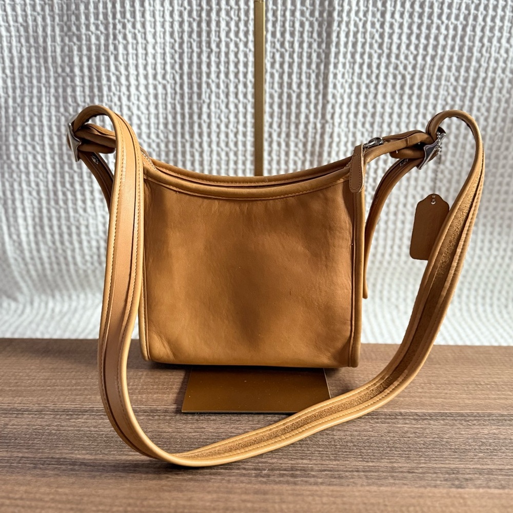 Vintage Coach 9997 Legacy Zip Shoulder Crossbody Bag Camel With Silver Hardware
